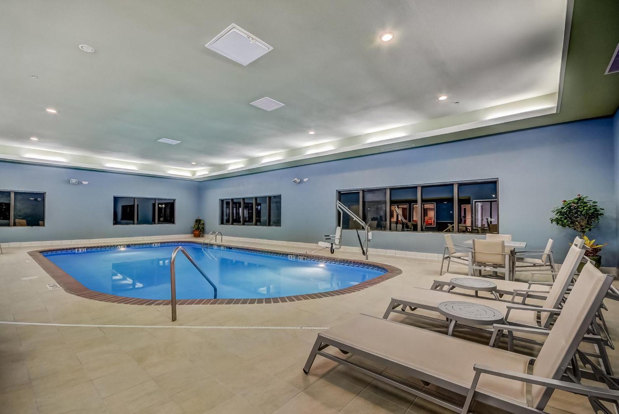 Holiday Inn Express & Suites Greenville Airport I85 By Ihg Eksteriør billede
